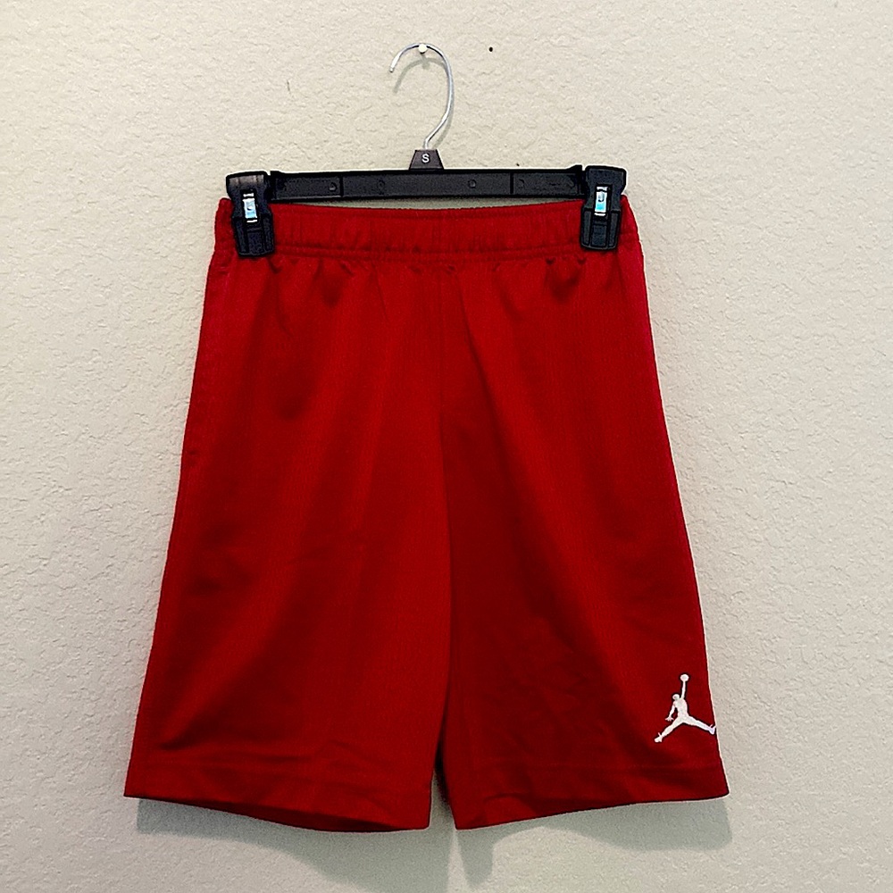 Air Jordan red basketball shorts in boys small